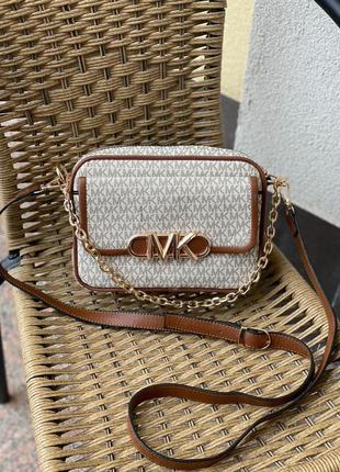 Сумка michael kors parker medium logo crossbody bag cream brown8 фото