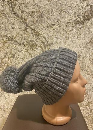 Зимняя женская шапка с пумпоном4 фото