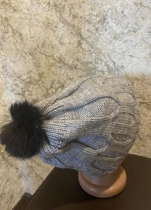 Зимняя женская шапка с пумпоном3 фото