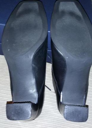 Удобные демисезонные кожаные ботиночки ara размер 41 (27,5 см)10 фото