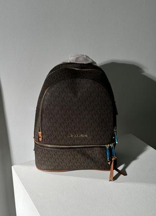 Рюкзак michael kors large rhea logo backpack brown2 фото