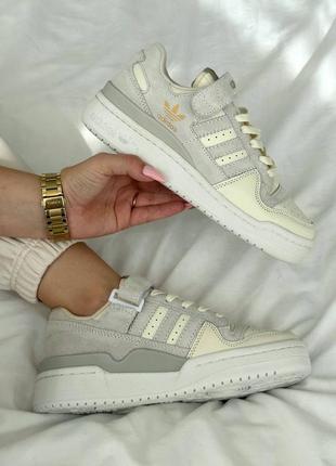 Кроссовки женские adidas forum light beige