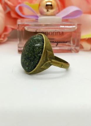 🐨🍁 кольцо в винтажном стиле натуральный камень зеленая яшма р.184 фото
