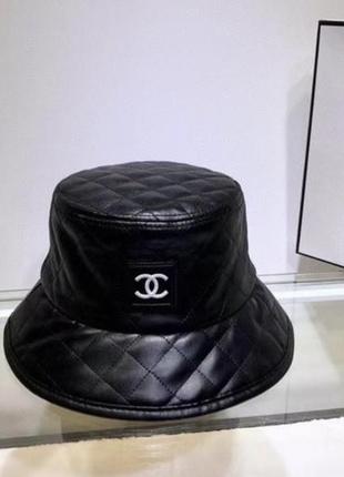 Панама из эко кожи в стиле chanel