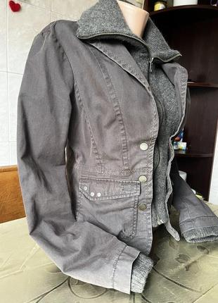 Брендированная стильная куртка пиджак от mexx4 фото