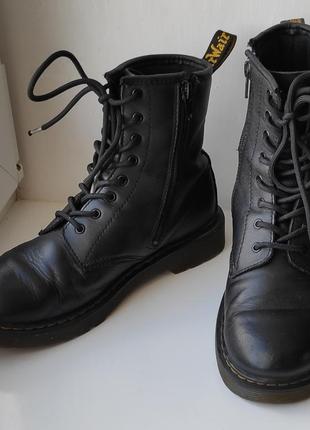 Черевики dr.martens