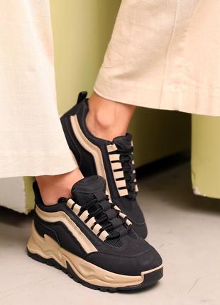 Топові якісні чорно-бежеві жіночі кросівки на високій підошві/платформі,демісезонні,осінні,весняні1 фото