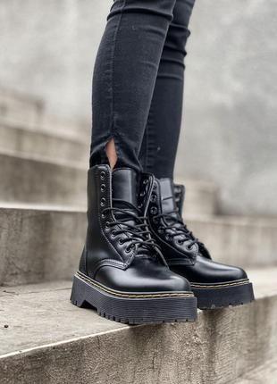 Зимові чоботи dr.martens