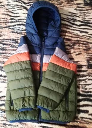 Демисезонная курточка для мальчика на 3 года рост 98 см