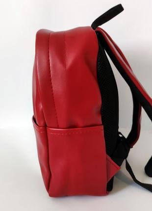 Стильный модный красный рюкзак7 фото
