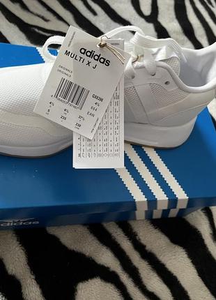 Кроссовки adidas женские