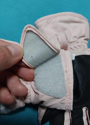 Качественные стильные непродуваемые теплые перчатки немецкого бренда ziener