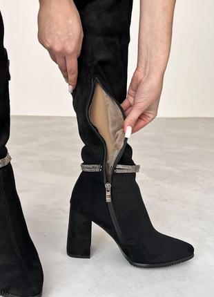 Жіночі чорні замшеві ботфорти