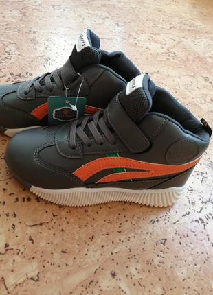 Хайтопи кросівки демі 32