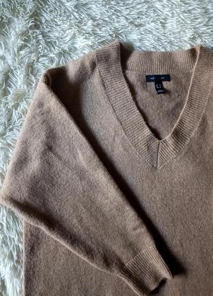 Джемпер свитер карамельного цвета, кофта с v вырезом,6 фото
