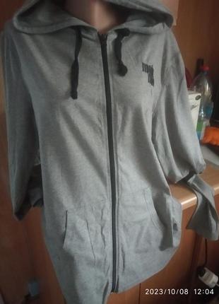 Спортивный свитшот