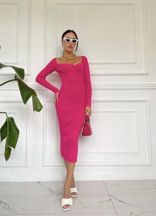 Вязаное платье-миди с длинным рукавом турченка