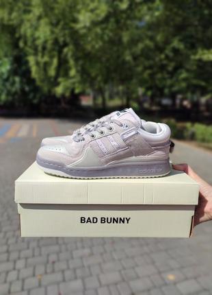 Жіночі кросівки adidas forum x bad bunny light grey