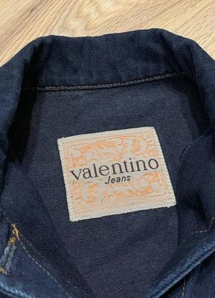 Женская джинсовая куртка valentino jeans7 фото