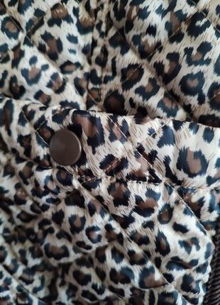 Продам красиву і якісну жіночу куртку