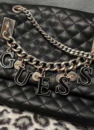 Чорна стильна сумка guess оригінал3 фото