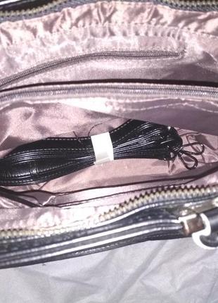 Красивая и стильная сумка черного цвета  mariposa8 фото