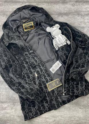 Ветровка в стиле dior