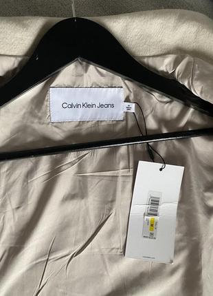 Calvin klein женская куртка рубашка беж 46/488 фото