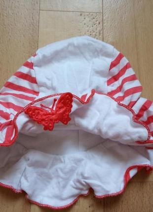 Панамка на девочку на 0-6 мес., не ношеная