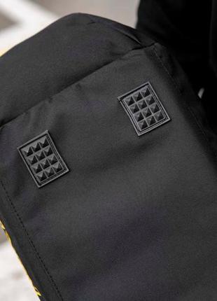 Чорна чоловіча спортивна сумка nike sol для тренувань і поїздок об'ємом 36 літрів6 фото