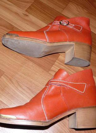 Ботинки коричневого цвета2 фото