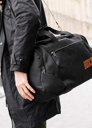 Стильная спортивная сумка nike oranje текстильная чорная для спортзала /сумка для путешествий