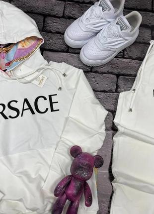 Женский костюм versace ☺️2 фото