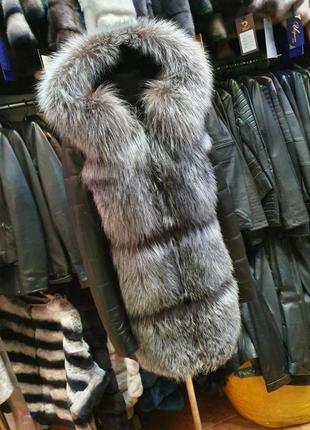 Роскишная кожаная куртка с мехом чернобурки5 фото