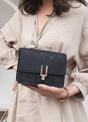 Модная женская мини сумочка клатч на цепочке черный5 фото