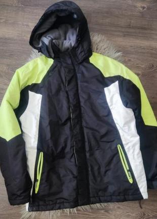 Стильная теплая лыжная куртка1 фото