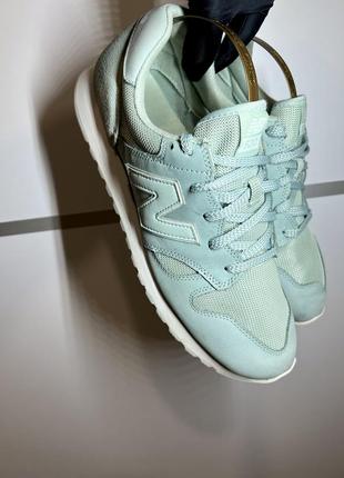 Мужские кроссовки new balance мятного цвета size 44,5 по стельке 28,5 см идеальное состояние