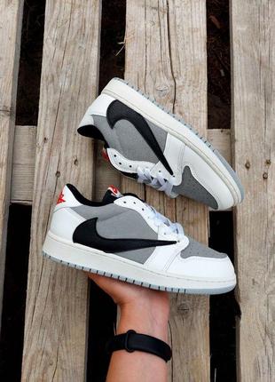 Кроссовки travis scott x fragment x air jordan 1 low grey white black