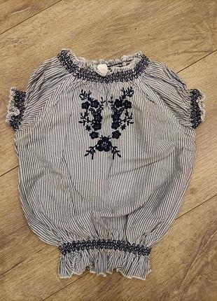 Вишиванка на дівчинку 2-3 р.