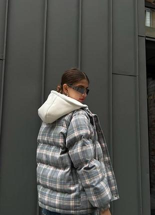 Кашемировая куртка с капюшоном