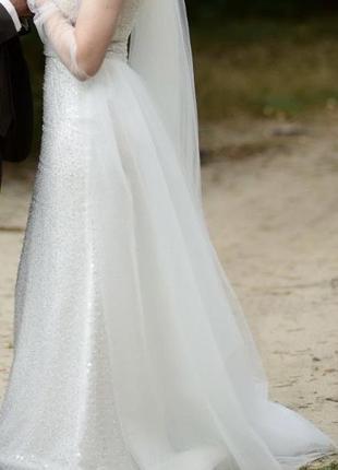 Невероятное свадебное платье1 фото