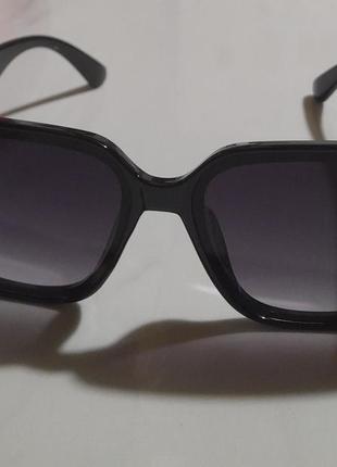 Очки солнцезащитные uv400 черные трендовые модные2 фото