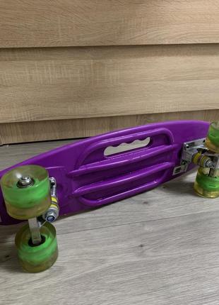 Скейт пенниборд с светящимися колесами2 фото