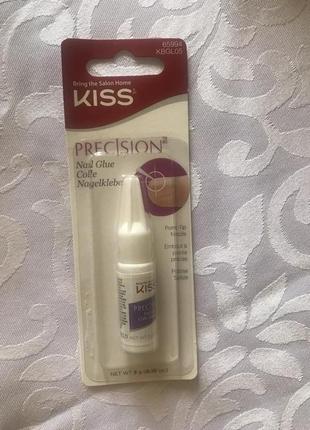 Клей для накладных ногтей kiss me