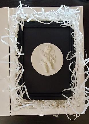 Картина с гипсовым панно "ангел "