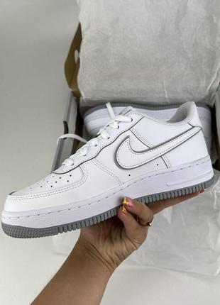 Nike air force1 dx5805-100 кроссовки белые, оригинальные кроссовки найк белые2 фото
