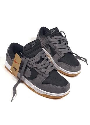 Nike sb dunk low
•grey black white•