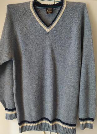 Теплий вовняний светр