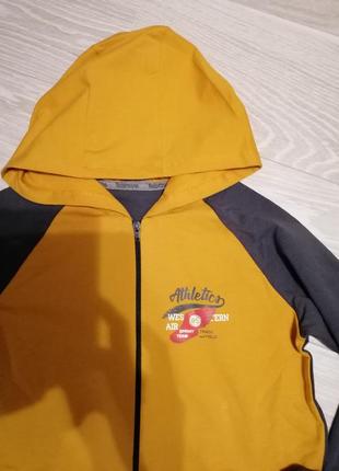 Кофточка на ріст 140 2