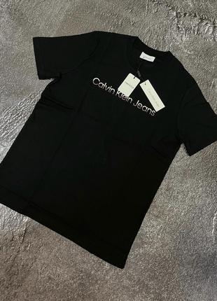 Футболка calvin klein